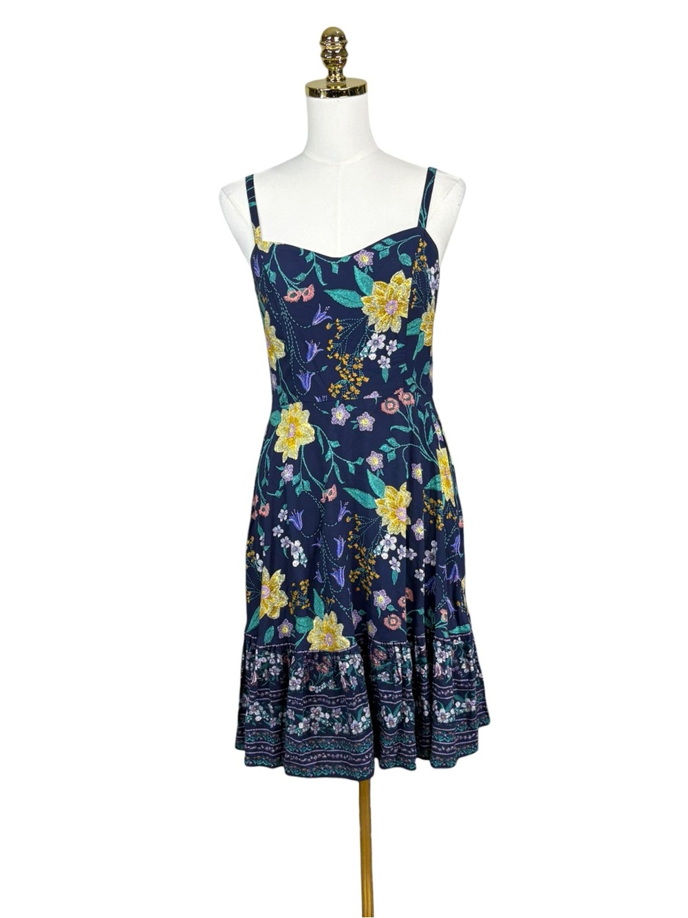 Woman’s Old Navy spaghetti strap floral sundress size M TALL